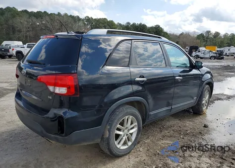 2015 Kia Sorento Lx z USA, uszkodzony, nr VIN 5XYKTDA76FG648089